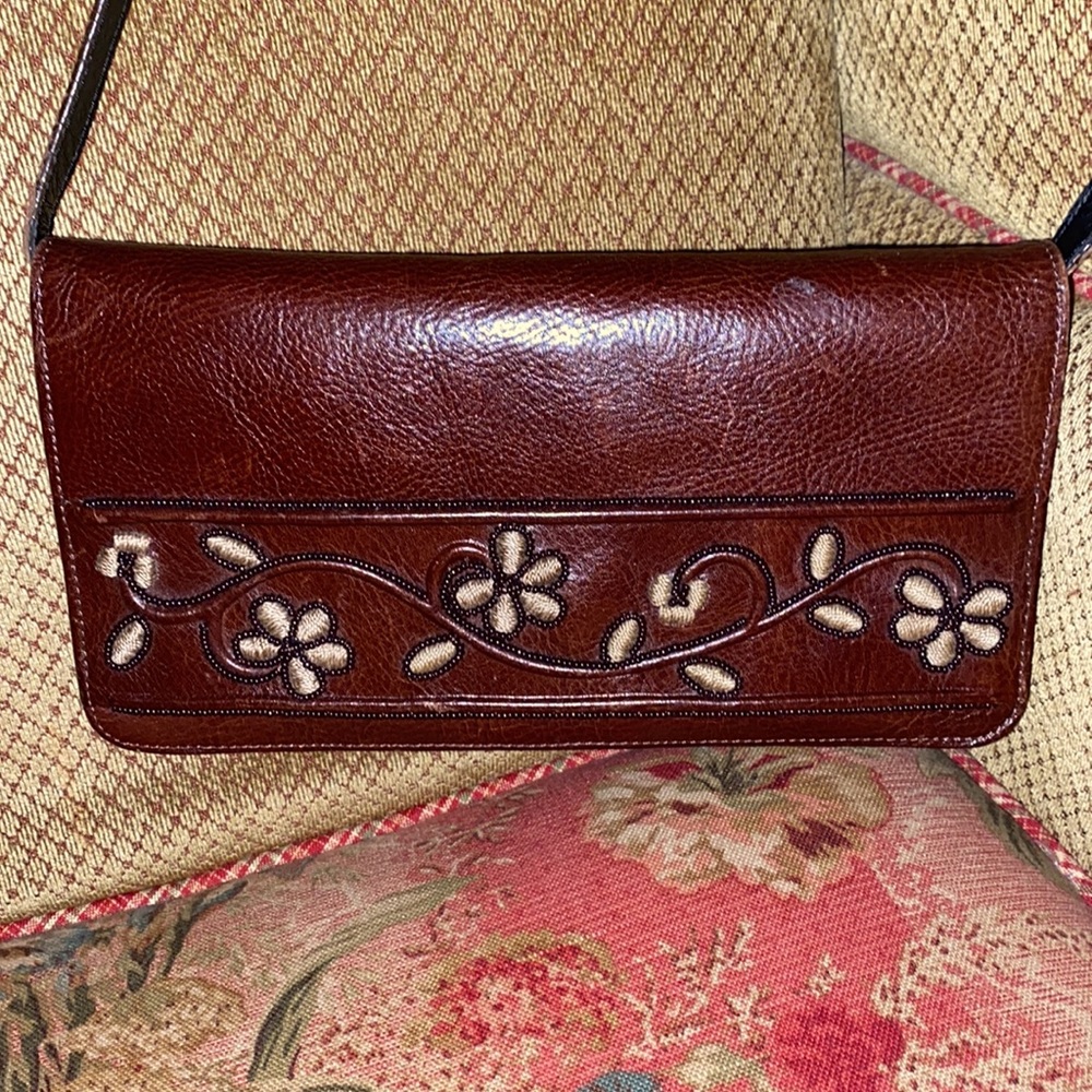Vintage BRIGHTON Leather convertible crossbody wallet